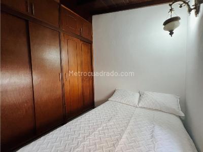 Casa de 4 alcobas en venta en Envigado, Envigado, 140 m² · foto 9 de 13