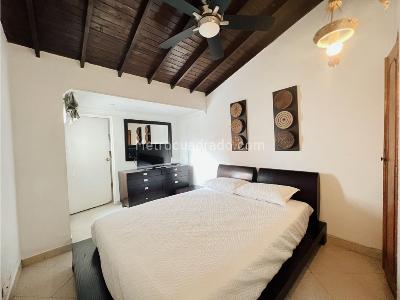 Casa de 4 alcobas en venta en Envigado, Envigado, 140 m² · foto 12 de 13