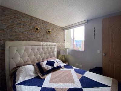 Apartamento en venta en Alto De Las Flores, Sabaneta · foto 4 de 20