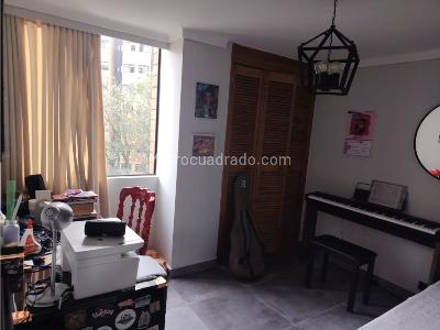 Apartamento de 3 alcobas en venta en Vizcaya, Medellín, 153 m² · foto 11 de 19