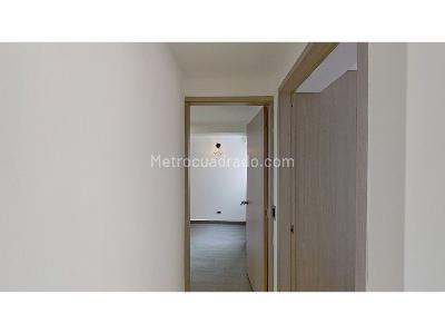 Apartamento de 2 alcobas en venta en Itagui, Itagüí, 57 m² · foto 2 de 20