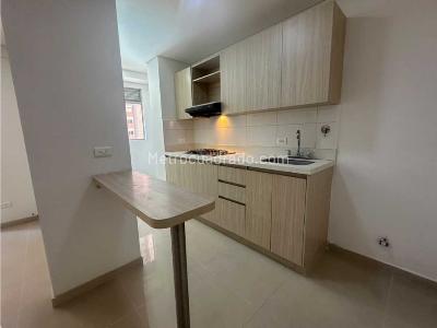 Apartamento en venta en Laureles Nogal, Medellín · foto 6 de 17