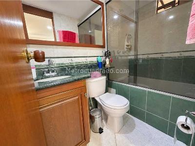 Apartamento en venta en Prados De Sabaneta, Sabaneta · foto 10 de 11