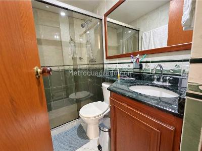 Apartamento en venta en Prados De Sabaneta, Sabaneta · foto 11 de 11