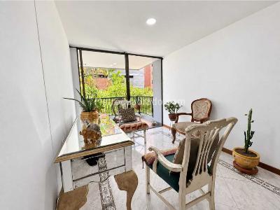 Apartamento en venta en Prados De Sabaneta, Sabaneta · foto 2 de 11