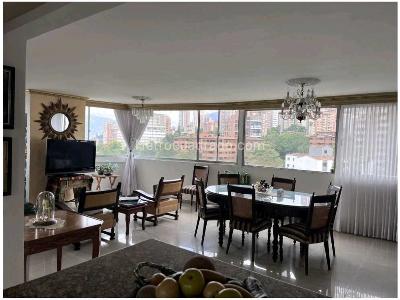 Apartamento de 3 alcobas en venta en El Poblado, Medellín, 207 m² · foto 1 de 20