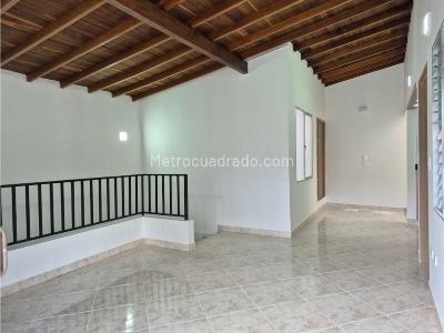Apartamento de 3 alcobas en venta en Prado, Bello, 65 m² · foto 2 de 14