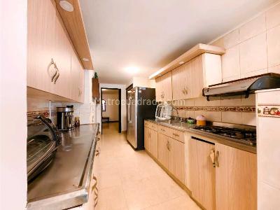 Apartamento en venta en Conquistadores, Medellín · foto 12 de 20