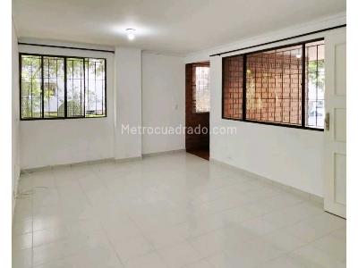 Apartamento de 2 alcobas en venta en Conquistadores, Medellín, 92 m² · foto 3 de 18