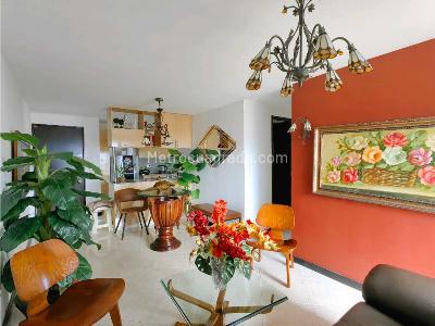 Apartamento de 2 alcobas en venta en La Castellana, Medellín, 70 m² · foto 11 de 20