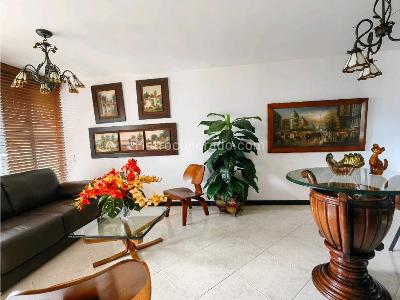 Apartamento de 2 alcobas en venta en La Castellana, Medellín, 70 m² · foto 12 de 20