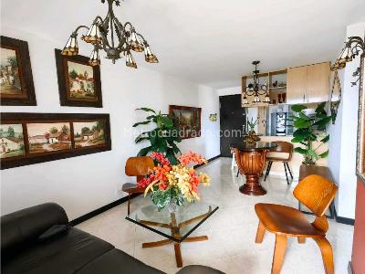 Apartamento de 2 alcobas en venta en La Castellana, Medellín, 70 m² · foto 9 de 20
