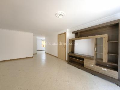 Apartamento de 3 alcobas en venta en Conquistadores, Medellín, 174 m² · foto 4 de 20