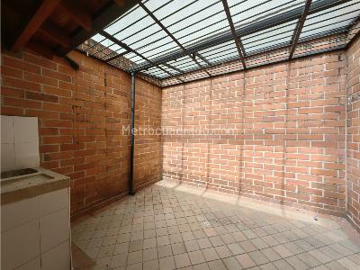 Apartamento de 3 alcobas en venta en Conquistadores, Medellín, 174 m² · foto 14 de 20
