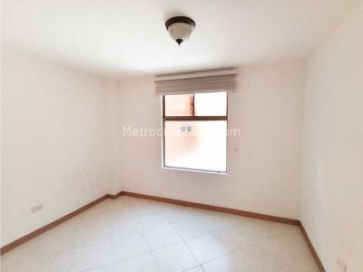 Apartamento de 3 alcobas en venta en Conquistadores, Medellín, 174 m² · foto 18 de 20