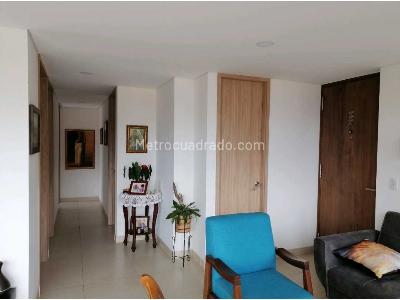 Apartamento de 3 alcobas en venta en Conquistadores, Medellín, 104 m² · foto 3 de 13