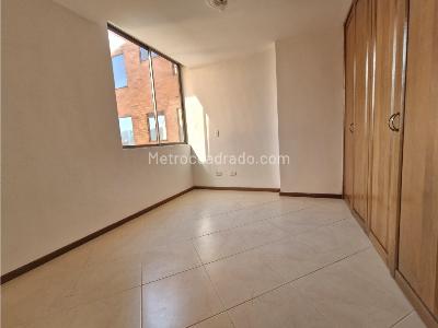 Apartamento de 2 alcobas en venta en Sabenta, Medellín, 74 m² · foto 11 de 20