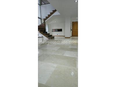 Apartamento de 5 alcobas en venta en Laureles, Medellín, 225 m² · foto 20 de 20