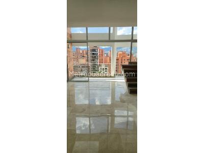 Apartamento de 5 alcobas en venta en Laureles, Medellín, 225 m² · foto 3 de 20
