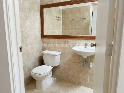 Apartaestudio en venta en America Niza, Medellín, 47 m² · foto 12 de 13