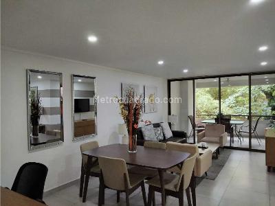 Apartamento de 2 alcobas en venta en Poblado En La Comuna 14 De Medellin, Medellín, 103 m² · foto 3 de 20