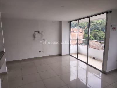 Apartamento en venta en Samaria, Itagüí · foto 2 de 13