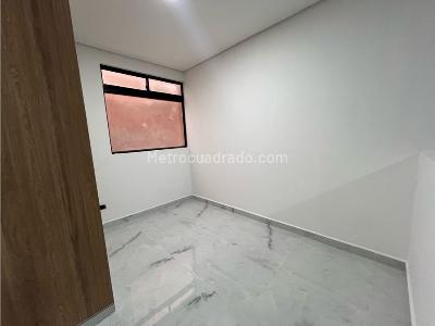 Apartaestudio en venta en La Almeria, Medellín, 32 m² · foto 6 de 7