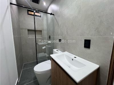 Apartaestudio en venta en La Almeria, Medellín, 32 m² · foto 7 de 7