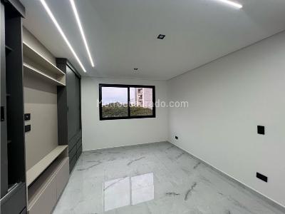 Apartamento de 3 alcobas en venta en La America, Medellín, 84 m² · foto 12 de 15