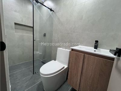 Apartamento de 3 alcobas en venta en La America, Medellín, 84 m² · foto 13 de 15