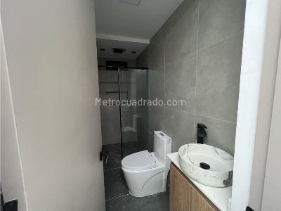 Apartamento de 3 alcobas en venta en La America, Medellín, 84 m² · foto 14 de 15