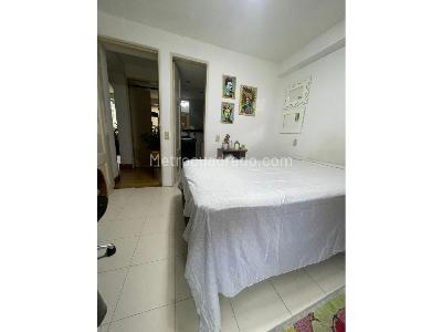 Apartamento de 3 alcobas en venta en Benedictinos, Envigado, 90 m² · foto 6 de 9