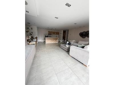 Apartamento en venta en La Abadia, Envigado · foto 2 de 10