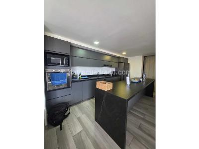 Apartamento en venta en Laureles En Medellin, Medellín · foto 5 de 13