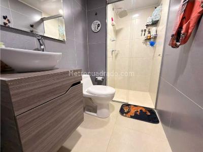 Apartamento de 3 alcobas en venta en Santa Monica En La Comuna 12 De Medellin, Medellín, 72 m² · foto 6 de 7