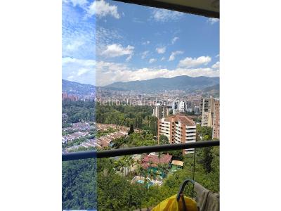 Apartamento de 3 alcobas en venta en Poblado En La Comuna 14 De Medellin, Medellín, 130 m² · foto 4 de 20