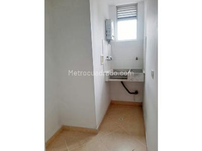 Apartaestudio en venta en Florida Nueva, Medellín, 40 m² · foto 3 de 8
