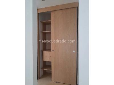 Apartaestudio en venta en Florida Nueva, Medellín, 40 m² · foto 4 de 8