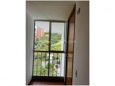 Apartamento en venta en Calasanz, Medellín · foto 4 de 10