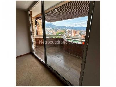 Apartamento en venta en Florida Nueva, Medellín · foto 3 de 17