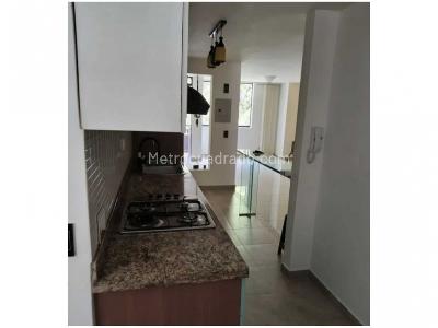 Apartamento de 2 alcobas en venta en Conquistadores, Medellín, 97 m² · foto 11 de 20