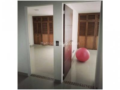 Apartamento de 2 alcobas en venta en Conquistadores, Medellín, 97 m² · foto 15 de 20