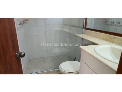 Apartamento en venta en Laureles La Castellana, Medellín · foto 3 de 20