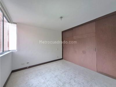 Apartamento de 3 alcobas en venta en Cumbres, Envigado, 75 m² · foto 4 de 14