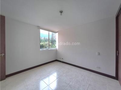 Apartamento de 3 alcobas en venta en Cumbres, Envigado, 75 m² · foto 6 de 14