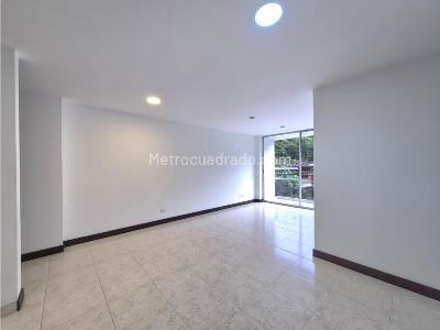 Apartamento de 3 alcobas en venta en Cumbres, Envigado, 75 m² · foto 9 de 14