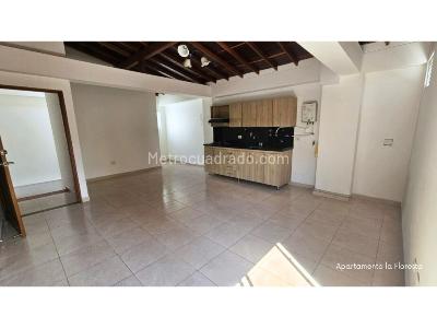 Apartaestudio en venta en La Floresta, Medellín, 98 m² · foto 5 de 20