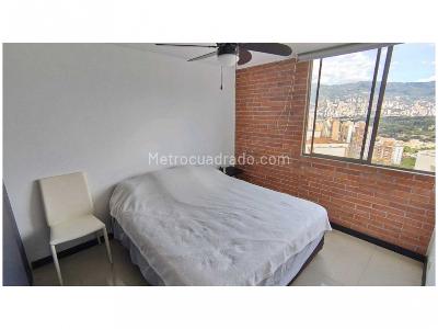 Apartamento de 3 alcobas en venta en Loma De Los Bernal, Medellín, 99 m² · foto 13 de 20