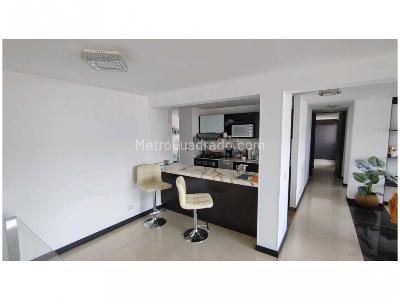 Apartamento de 3 alcobas en venta en Loma De Los Bernal, Medellín, 99 m² · foto 7 de 20