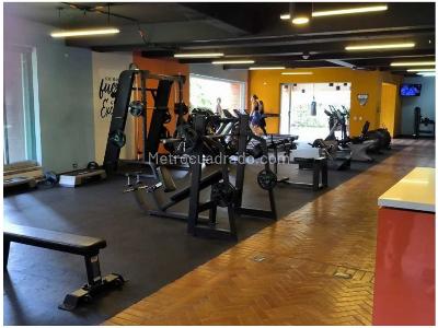 Apartamento en venta en Loma De Los Bernal, Medellín · foto 10 de 10